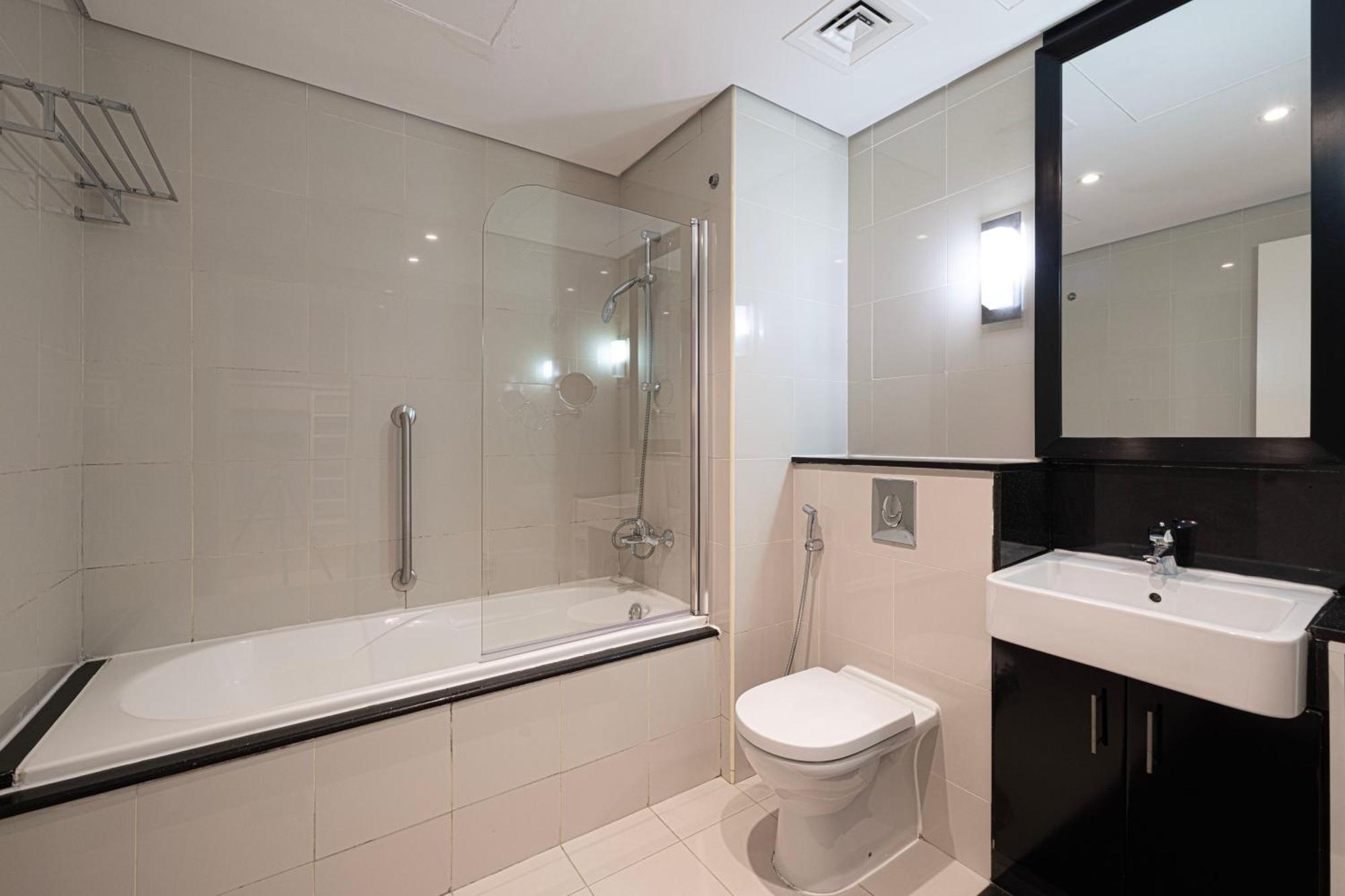 Next'House - Downtown Views Host Hostel Dubai Ngoại thất bức ảnh